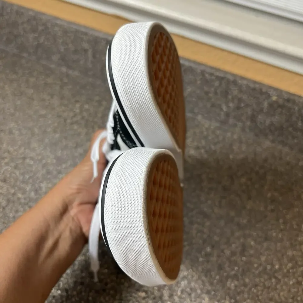 VANS Old Skool Black Classic Suede Canvas Skate Shoe Women 8.5 Low Lace Up Men 7
